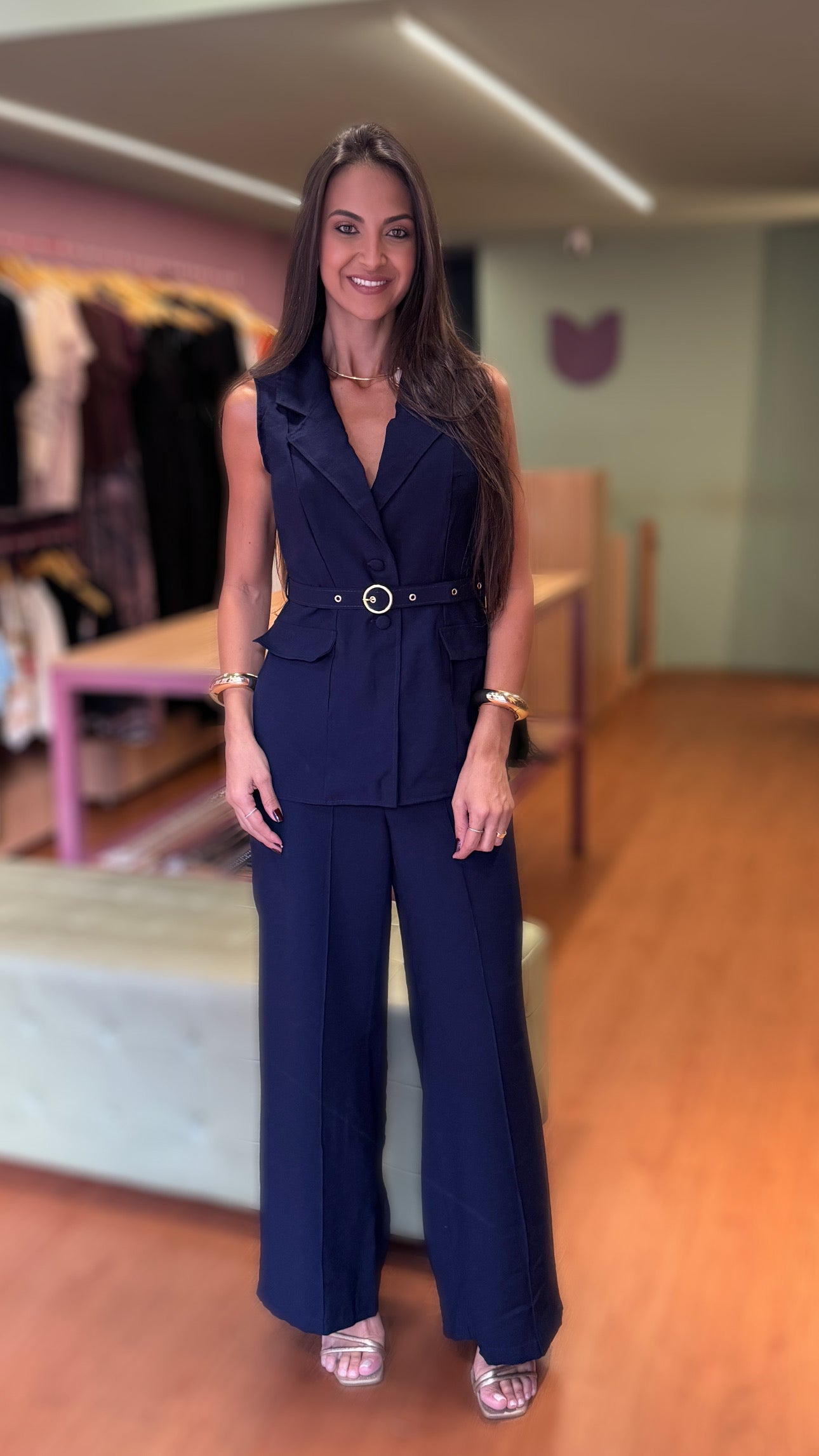CONJUNTO LUIZA