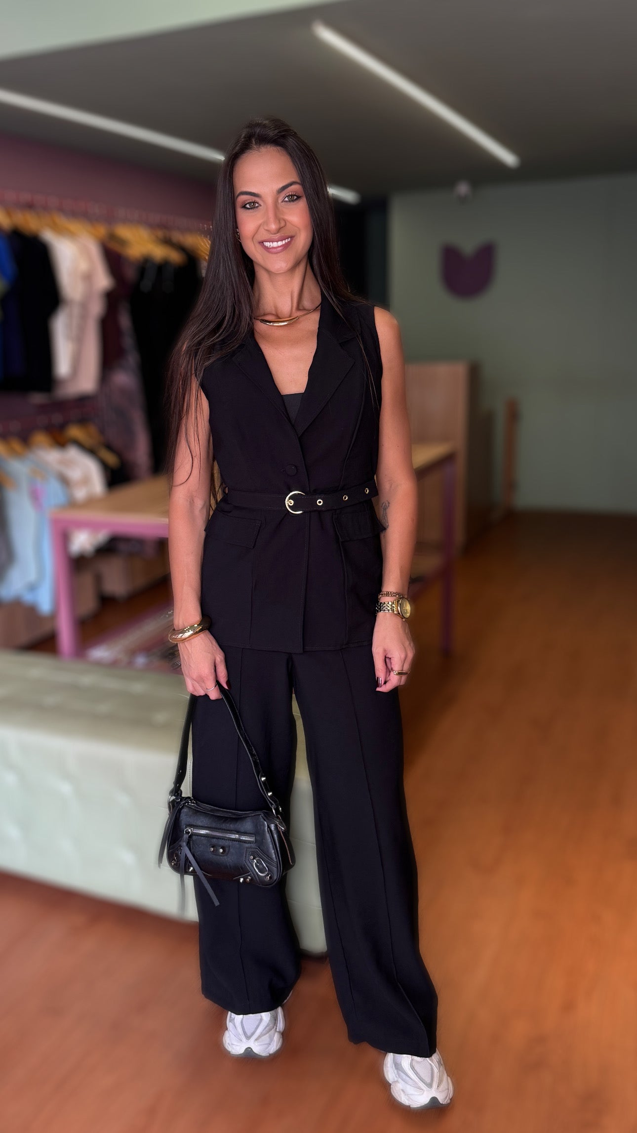 CONJUNTO LUIZA