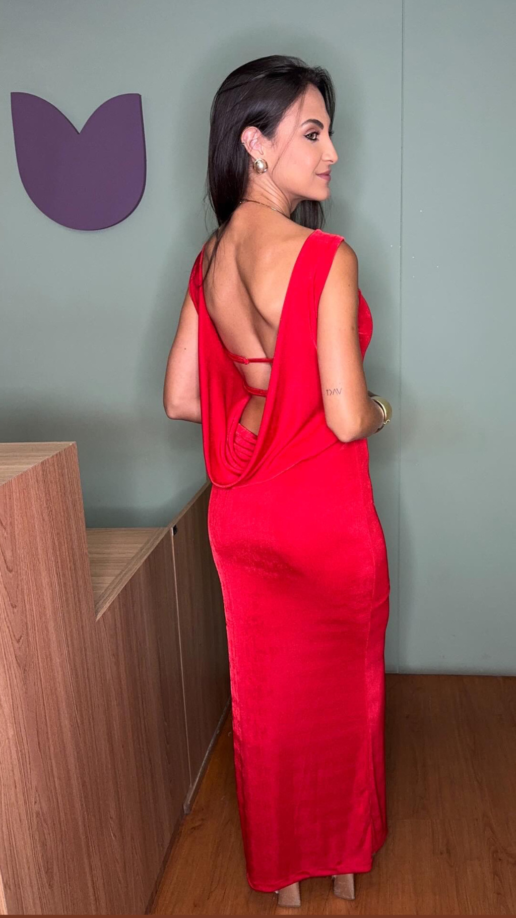 VESTIDO LONGO TEXTURIZADO DECOTE COSTAS